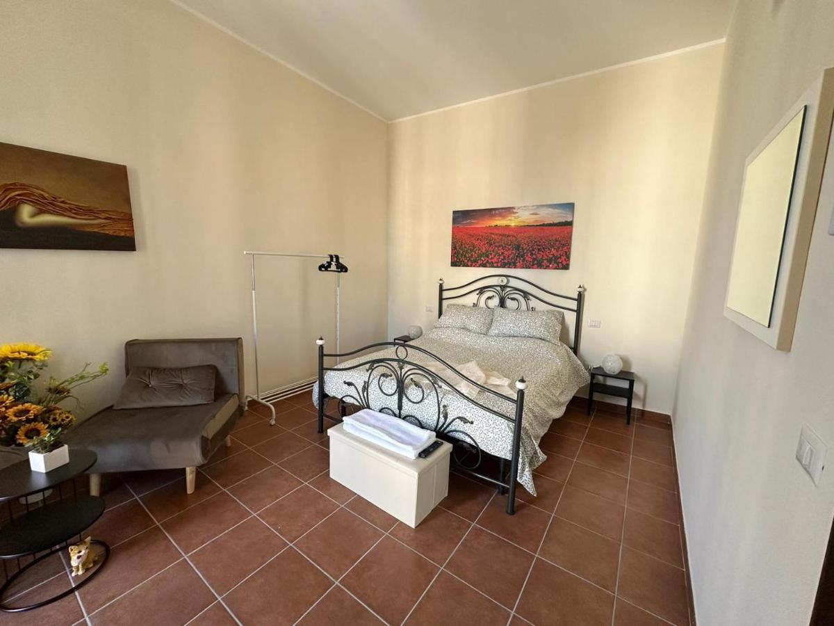 7 Cannelle Guest House إيسيرنيا المظهر الخارجي الصورة